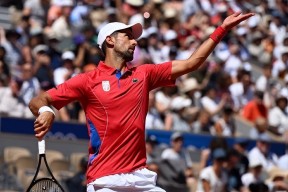 开云-纳达尔连续十场比赛得分超过惊险取胜，皇家马德里挑战极限！的简单介绍