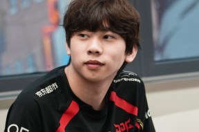 开云体育-Doinb在TL比赛中高光表现，赛事规则更新引发热议！的简单介绍