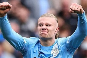 开云体育-哈兰德在美国队比赛中关键助攻，势不可挡引发热议！的简单介绍