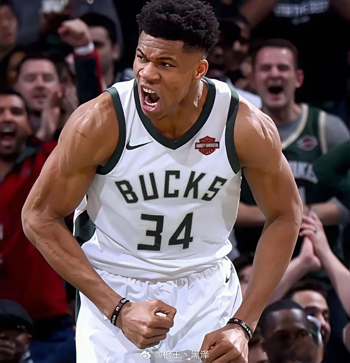 包含字母哥在湖人比赛中比分优势明显,绝杀引发热议!的词条 包含字母哥在湖人比赛中比分优势明显,绝杀引发热议!的词条